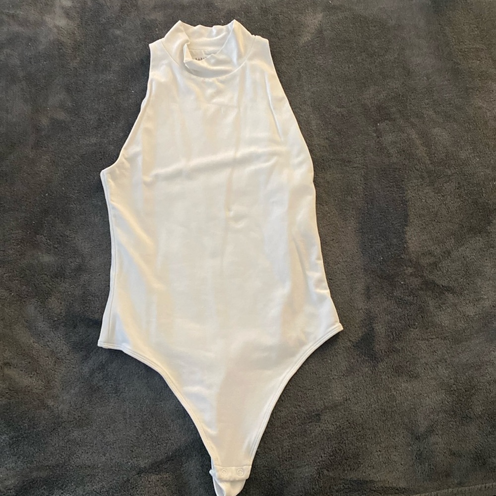 Babaton bodysuit